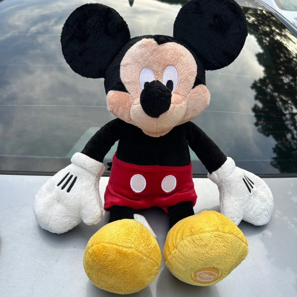 Disney Store Authentic Mickey Minnie Mouse Plush Kids Red Black set